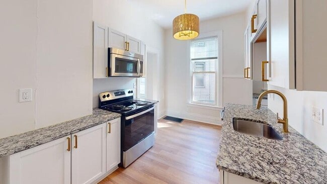 Photo - 121 College Pl Apartment