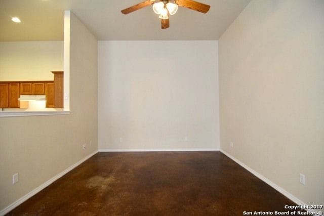 Building Photo - 5715 Golf Heights