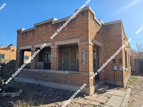 Building Photo - 2110 Coal Pl SE