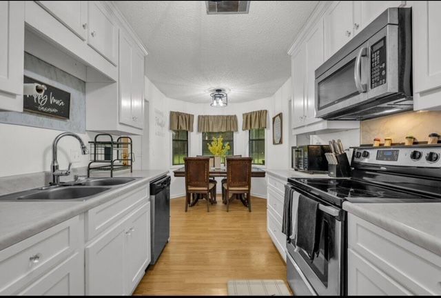 Foto del edificio - 620 Hospital Rd