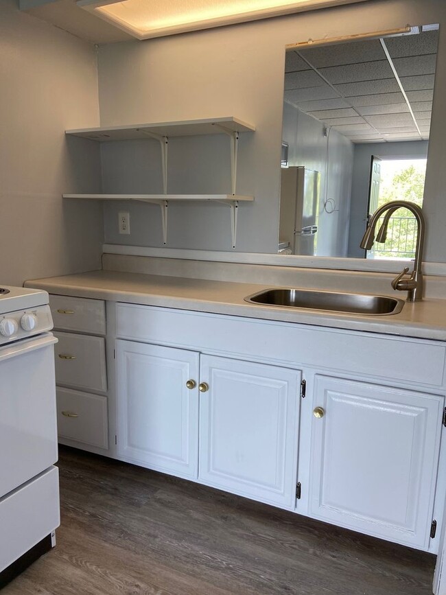 Foto del edificio - Studio Apartment in Hollister