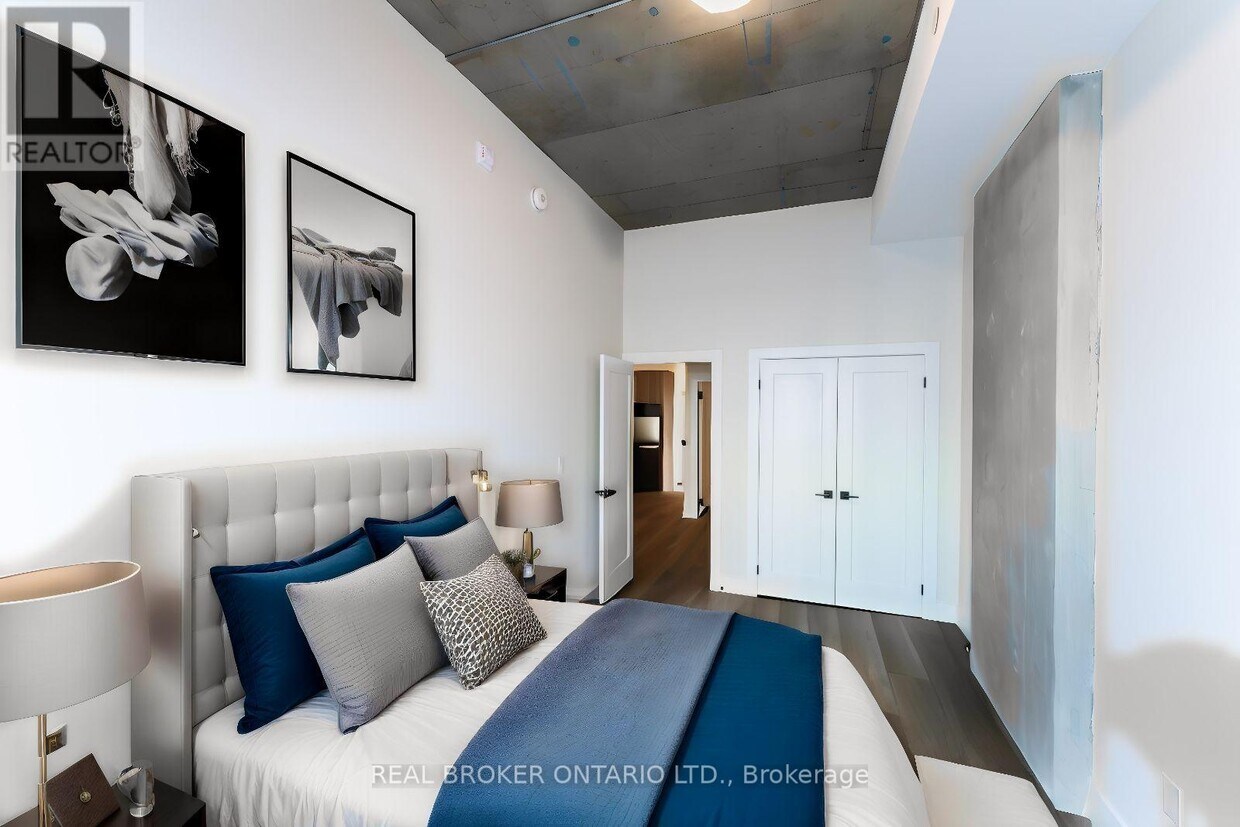 Photo principale - 169-169 James St S