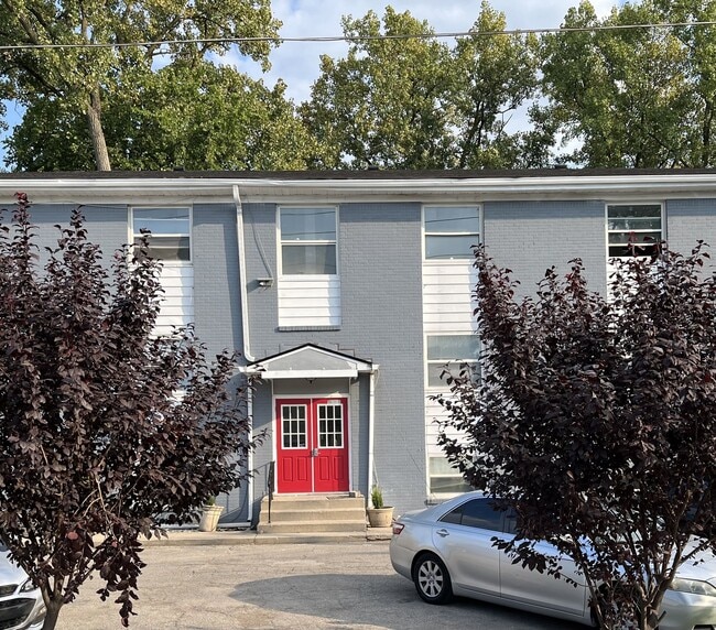 Building Photo - 6504 Julian Ave