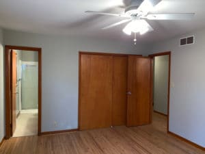 Building Photo - 4 bedroom country home!