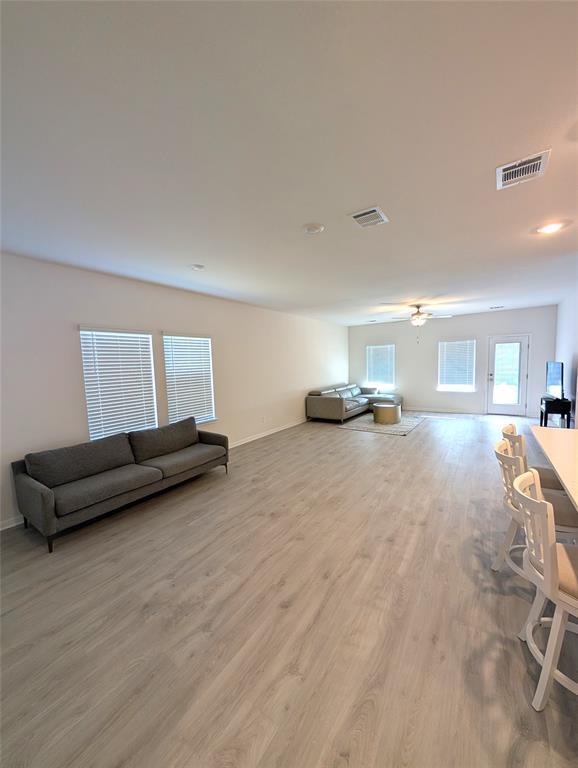 Building Photo - 441 El Capitan Lp