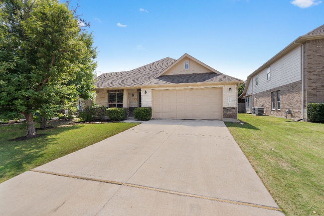 Building Photo - 124 Tarbox Brown Dr