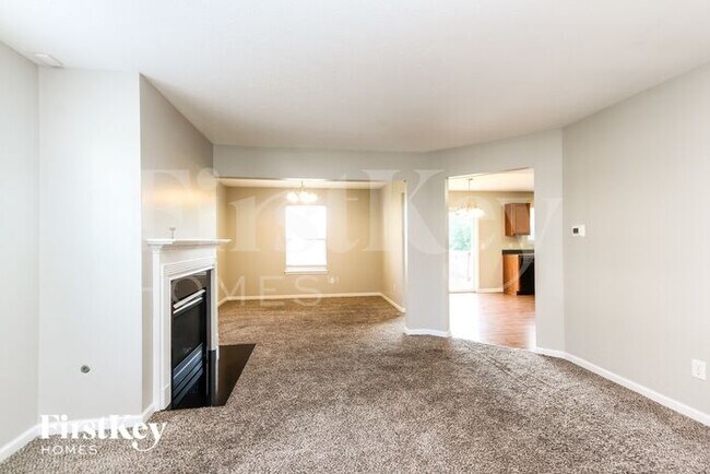 Foto del edificio - 3537 Birchfield Pl