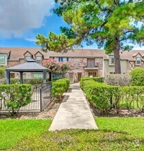 Building Photo - 14711 Barryknoll Ln