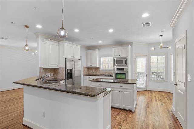 Foto del edificio - 5801 Hillcrest Ave