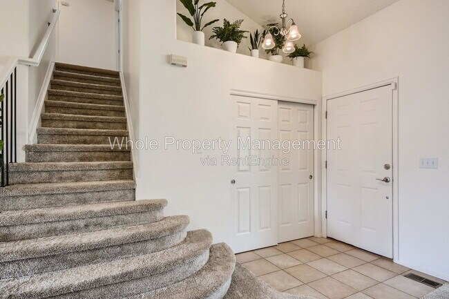 Foto del edificio - 9948 Deer Creek Ln