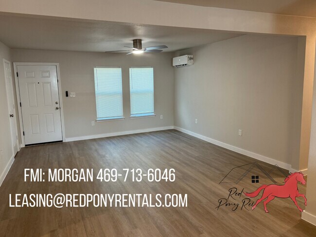 Foto del edificio - 399 Blackbourn St