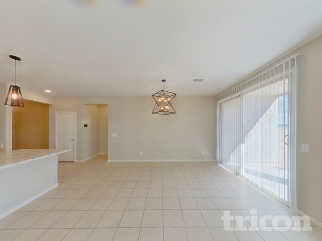 Building Photo - 19781 N Lauren Rd