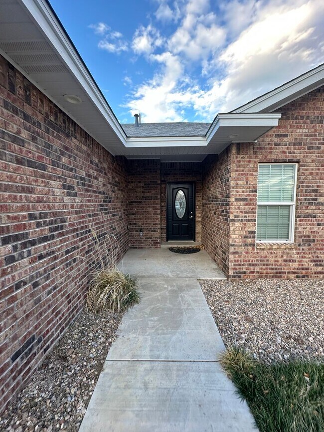 Foto del edificio - Stunning 3 Bed Home! Managed by Owner!