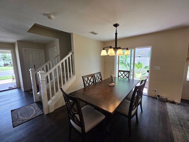 Building Photo - 91-1240-1240 Kaileolea Dr