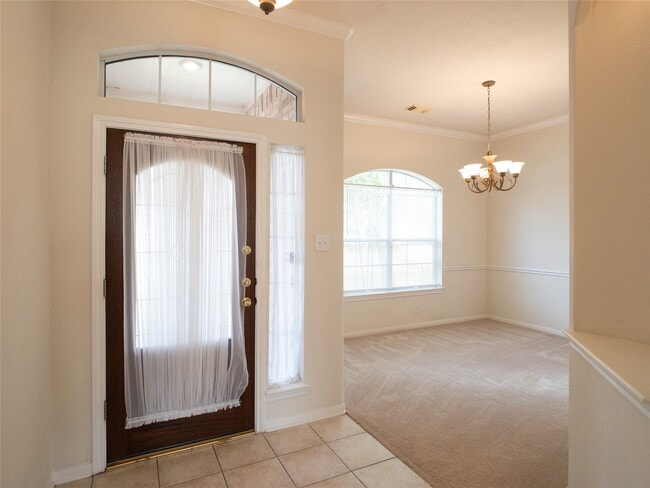 Foto del edificio - 2727 S Cedar Hollow Dr