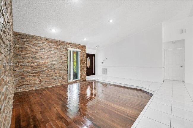 Building Photo - 15241 SW 150th St