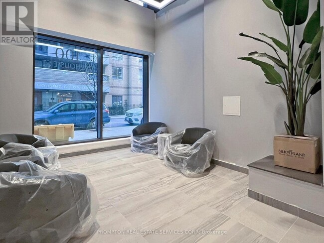 Building Photo - 100 Dalhousie St