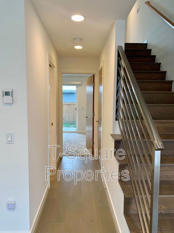 Foto del edificio - 3905 SW Findlay St