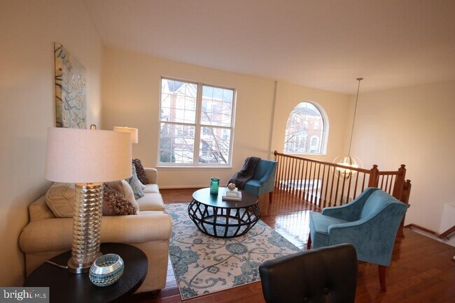 Foto del edificio - 11400 Sunflower Ln