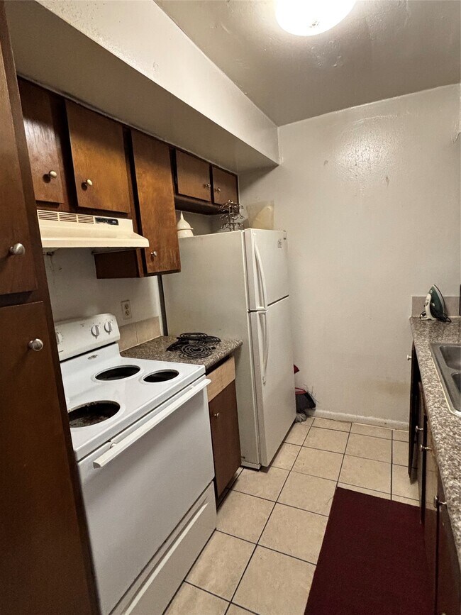 Foto del edificio - 8417 Hearth Dr