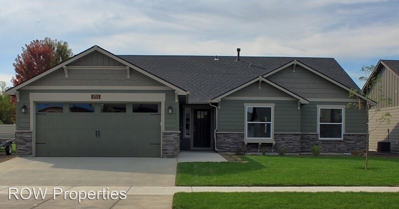 Primary Photo - 4 br, 2 bath House - 3713 S Taradale Ave