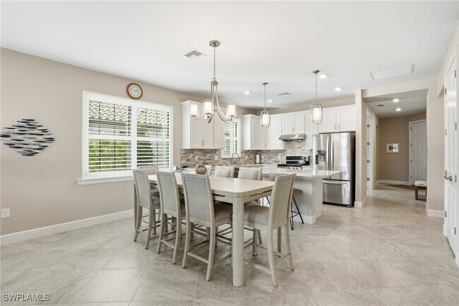 Building Photo - 12361 Canal Grande Dr