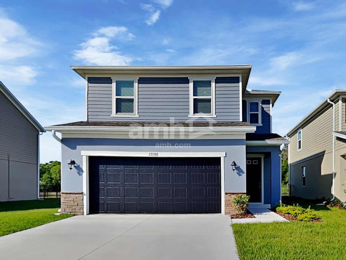 Foto principal - 27288 St Andrews Ave