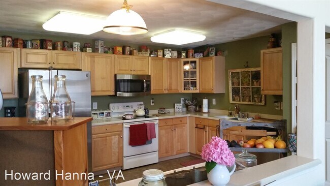 Foto del edificio - 3 br, 2 bath House - 3924 Sutter Street