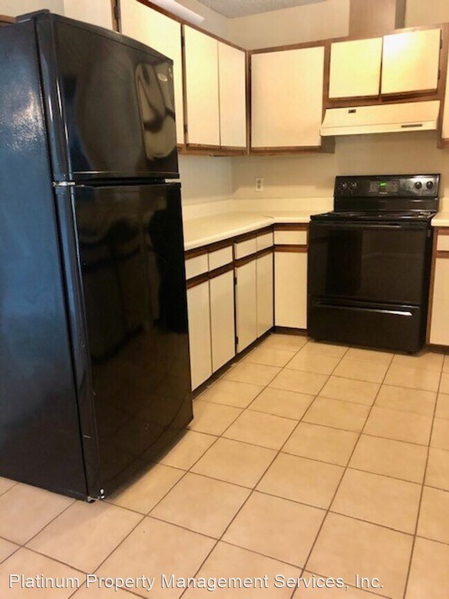 Building Photo - 2 br, 2 bath House - 1272 Britain Drive