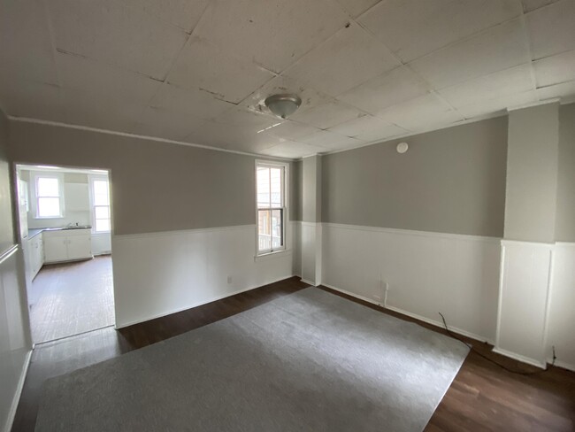 Building Photo - 24 S Harrisburg St