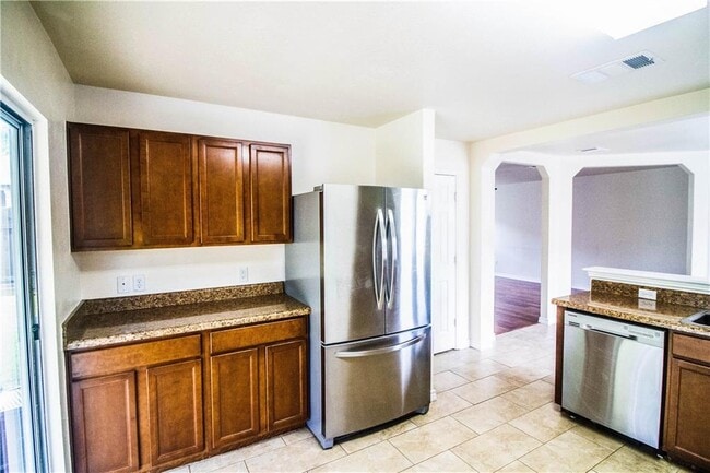 Building Photo - 413 Moorhen Cove