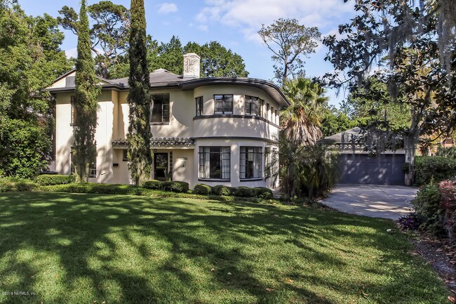 Foto del edificio - 3022 St Johns Ave