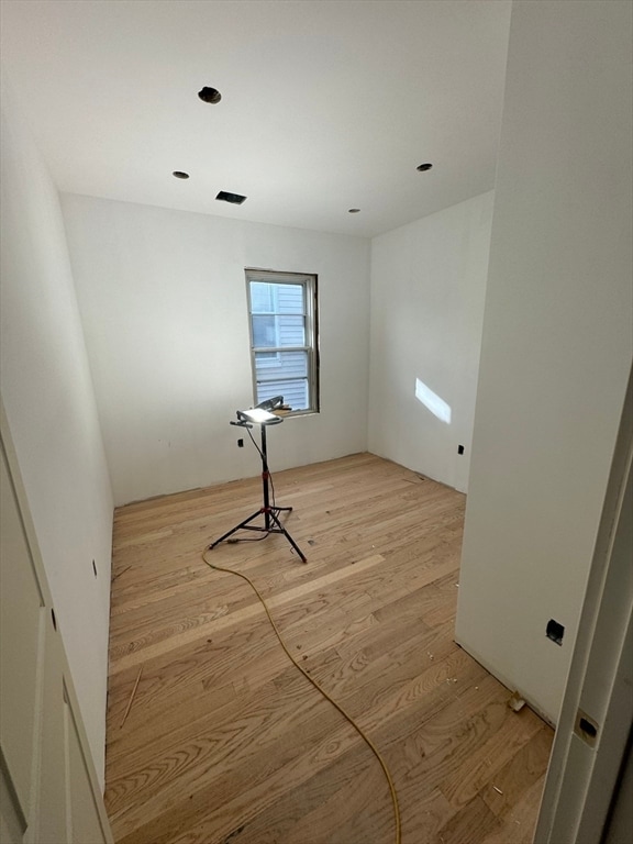 Foto del edificio - 910 E 4th St