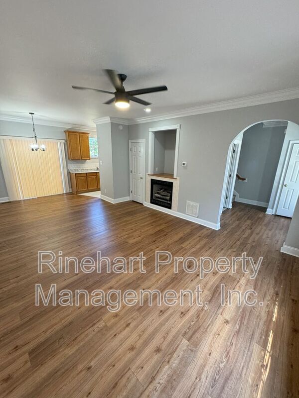 Building Photo - 1668 Flintwood Dr
