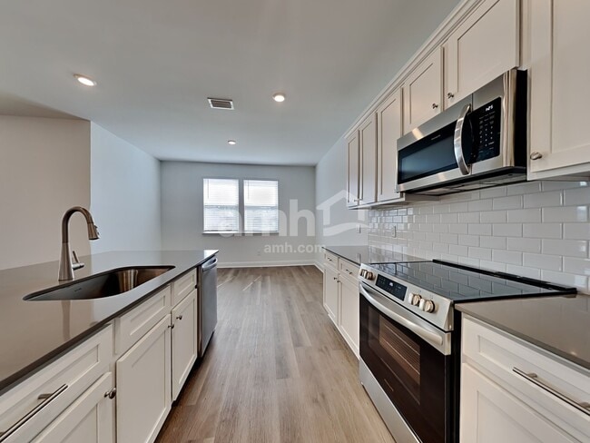 Foto del edificio - 160 Anthurium Dr