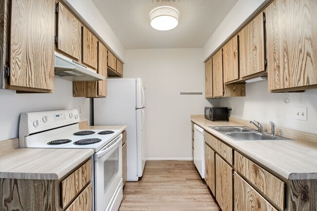 Foto del edificio - 2 Bedroom condo in Chandler