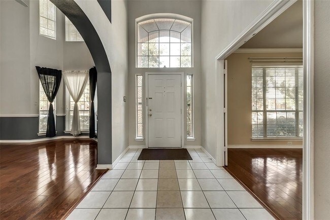 Building Photo - 1509 Grapevine Creek Dr