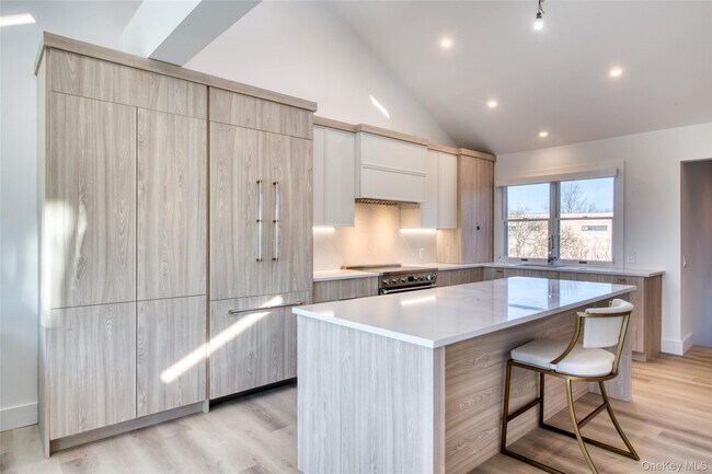 Foto del edificio - 32 Library Ave