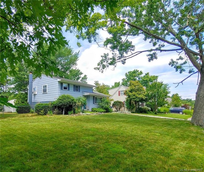 Building Photo - 1242 Brandywine Dr