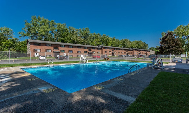 Foto del edificio - Residences at Covered Bridge