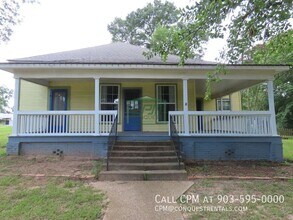 Building Photo - 109 Starnes St