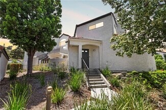 Building Photo - 13133 Le Parc Blvd