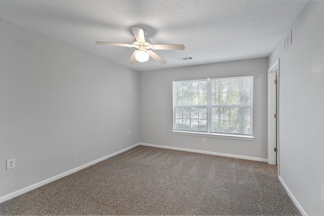 Building Photo - Palms on Ashley River Apartments