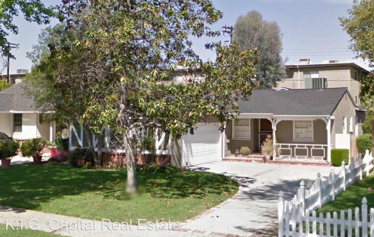 Primary Photo - 3 br, 1 bath House - 15123 Killion St.