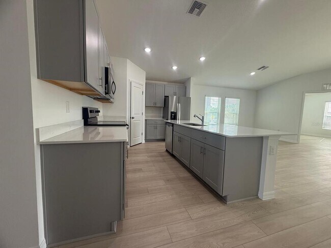 Building Photo - 5465 SAN PIETRO Dr