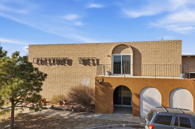 Foto del edificio - 500 NE 15th St