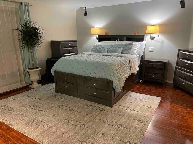 Foto del edificio - Anchorage downtown Condo! Walk or bike to work!