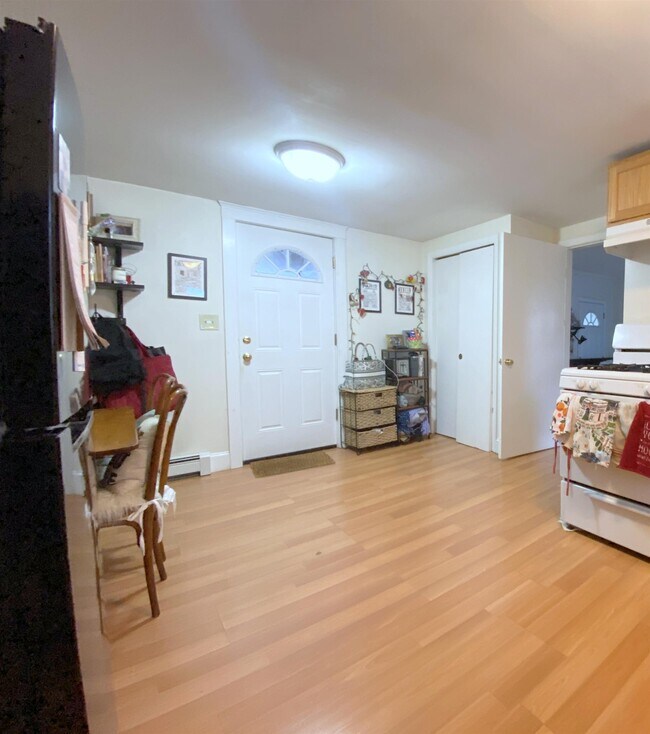 Foto del edificio - 392 Franklin St