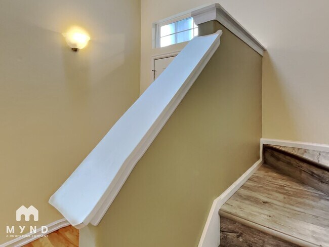 Building Photo - 24944 SE 43rd St