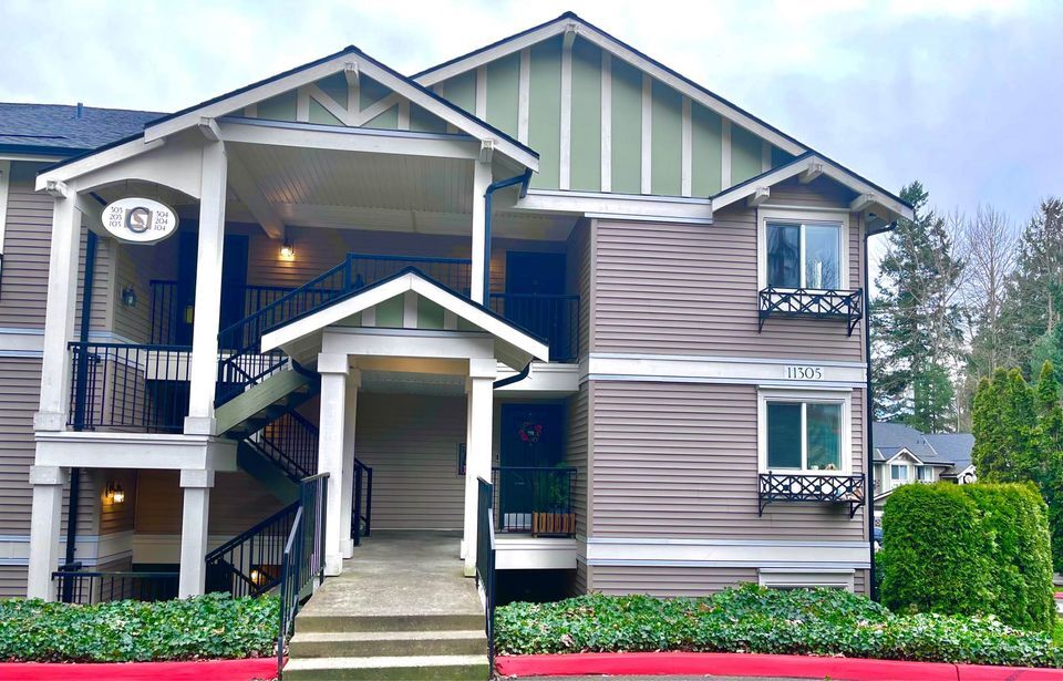 11305 NE 128th St Unit C104, Kirkland, WA 98034 Condo for Rent in